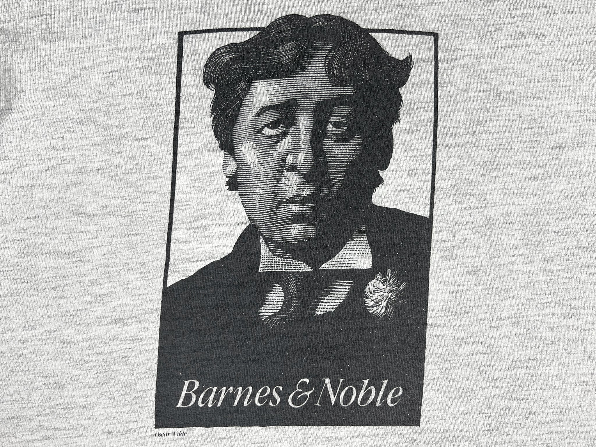 Oscar Wilde Barnes & Noble T-Shirt