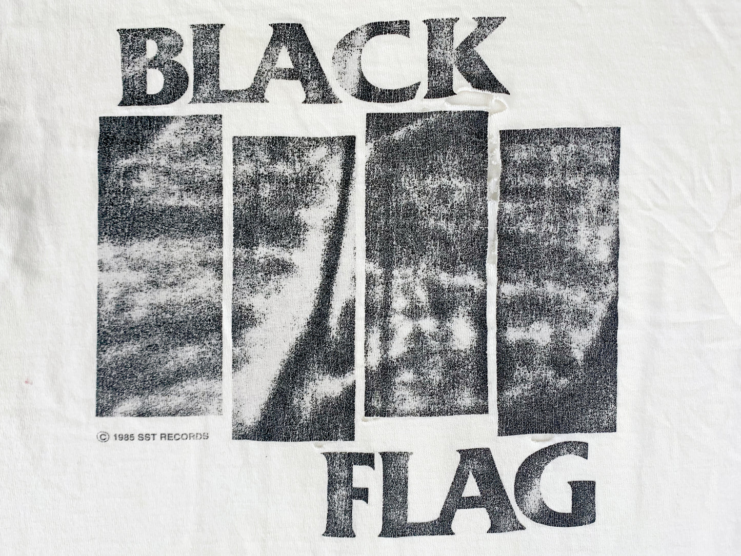 Black Flag Sleeveless T-Shirt